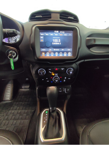 Imagen 23 de 24 de Jeep Renegade Longitude 1.8 6at