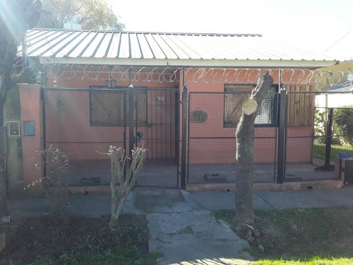 Chalet En Venta En Cañuelas