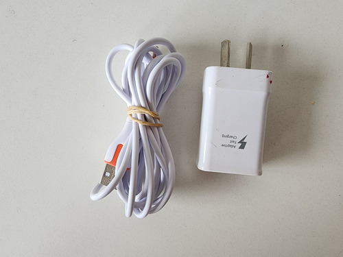 Imagen 9 de 9 de Samsung Galaxy A70 128 Gb + Cable, Cargador Y Caja