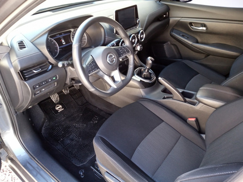 Nissan Sentra 2.0 Advance