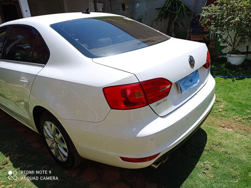 Imagem 2 de 6 de Volkswagen Jetta 2012 2.0 Tsi Highline 4p