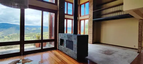 Casa En Venta En La Calera. Cod V12422
