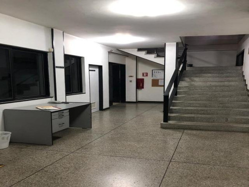 Imagen 4 de 6 de Edificio Comercial En Venta En Los Colorados Marco Sevilla
