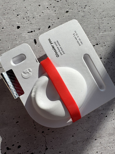 Glossier You Solid Perfume Sólido Glossier