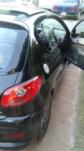 Peugeot 207 2010 1.6 Xt