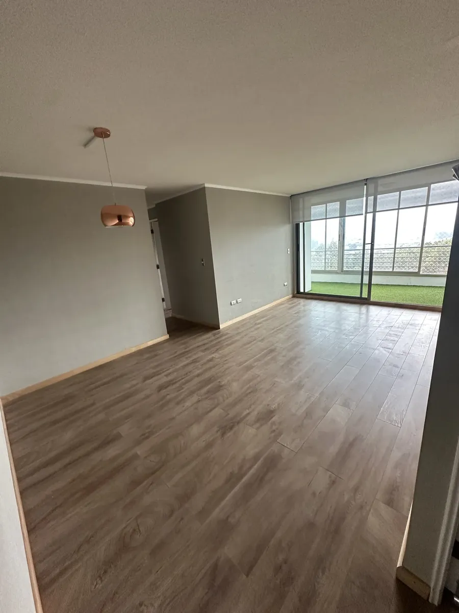 Imagen 2 de 13 de Arriendo Moderno Depto 2 Estac 3 Dor 2 B 600.000 Gc Incluido