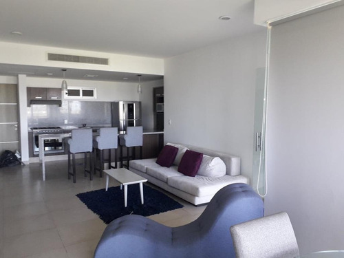Imagen 1 de 16 de Departamento - Cancún Centro