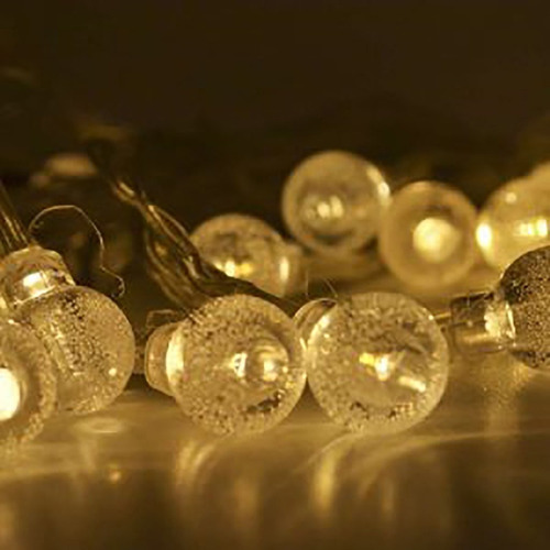 Imagen 3 de 5 de Guirnalda 16 Bolitas Cristal Calido 3.5mt (pilas )