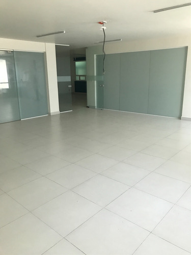 Casa Con Uso De Suelo Comercial Y Para Oficina En Polanco