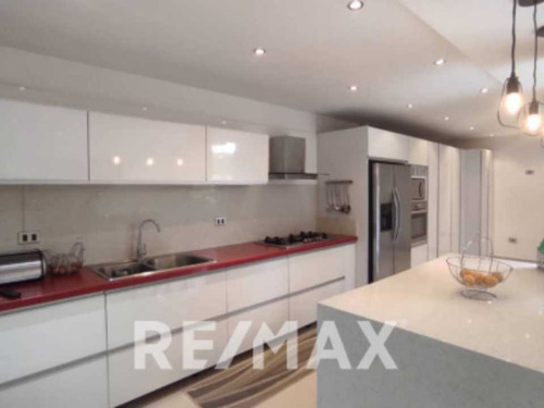 Imagen 6 de 11 de Bonaventure Home, Town House Moderno