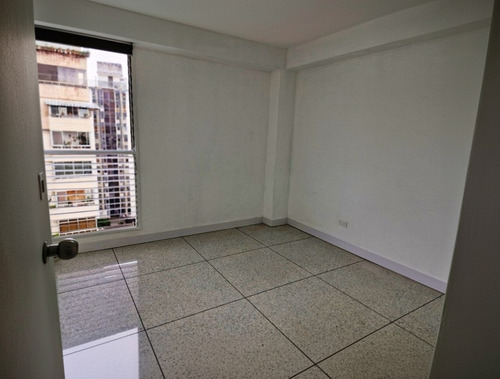Alquiler De Apto Terraza Del Club Hipico (cliente Directo)