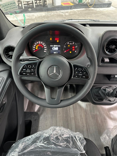 Mercedes-Benz Sprinter 2.0 Vidrado 517 Cdi Rd Extra Longo Teto Alto 15,3M3 5P Diesel