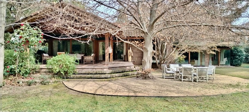 Casa En Condominio Con Gran JardÃn