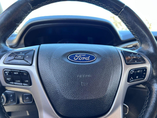 Ford Ranger XLT 3.2 MT 4x4