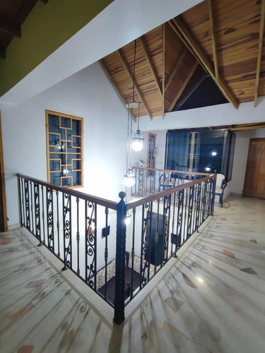 Imagen 19 de 27 de Venta. Hotel. Casa. Local Comercial. San Cristóbal