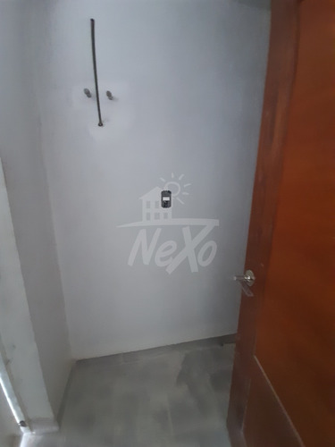 Imagen 12 de 22 de Hjermoso Pent-house En Residencial Con Piscina, Aut. Duarte Santiago (hfa-244)