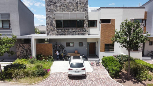 Imagen 1 de 18 de Casa - Querétaro
