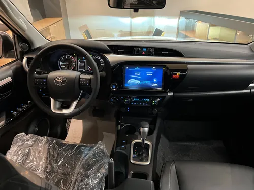 Toyota Hilux 2.4 Diesel Srv 4X4 At