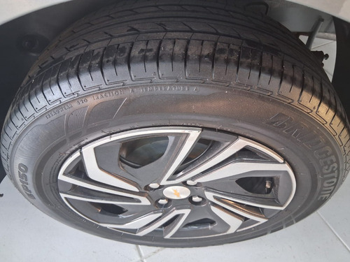 Chevrolet Onix plus 1.0 Lt 4p