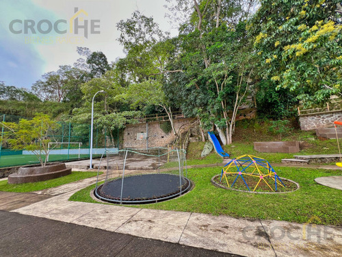 Terreno En Venta Zona Monte Magno Xalapa Veracruz, Ubicado En El Fraccionamiento La Cúspide Residencial Nueva Etapa Uso De Suelo Multifamiliar
