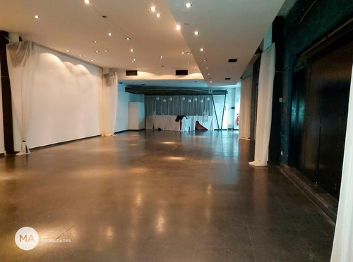Imagen 4 de 20 de Venta Amplio Local Comercial Zona Centro Rosario Con Depósito