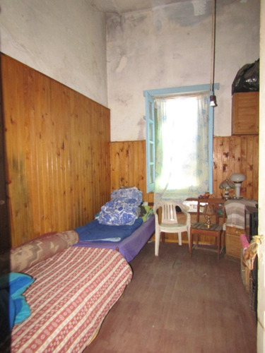 Casa Amplia + Apartamento + Fondo + Galpón Y Parrillero
