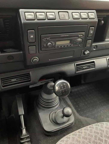 Imagen 5 de 8 de Land Rover 2006 Defender 110 Td5 Sw
