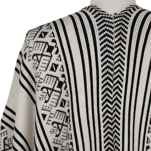 Imagen 10 de 10 de Poncho Capa Chal Largo Flecos Tejido Suave Tribal Boho Chic.