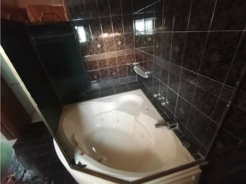 Casa En Venta En Trigal Norte Urb. Piedras Pintadas Ks-8370402