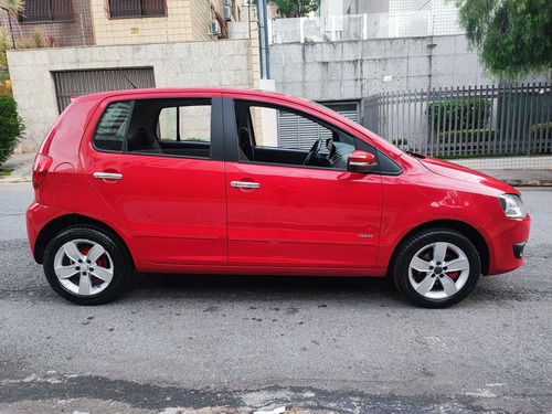 Volkswagen Fox 1.0 MI TREND 8V FLEX 4P MANUAL