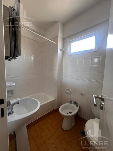 Departamento Monoambiente En Alquiler - Quilmes Centro