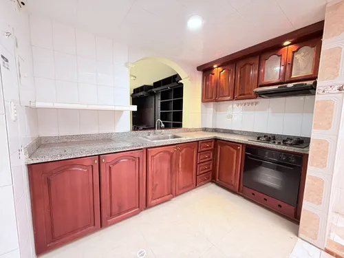 Casa En Venta En Cortijo De Serrzuela. Cod V1967