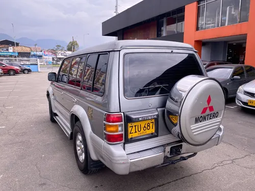 Mitsubishi Montero 3.0 V43 Wagon