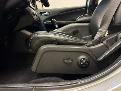 Fiat Freemont 2.4 PRECISION 16V GASOLINA 4P AUTOMÁTICO
