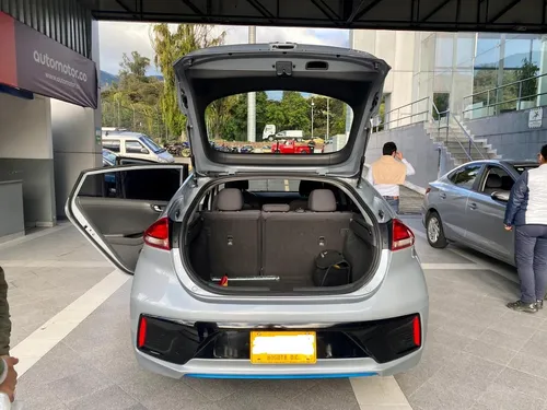 Hyundai Ioniq HEV Premium