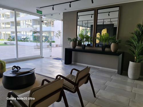 Impecable 2 D/estac.cond.los Sauces Huechurab (94268)