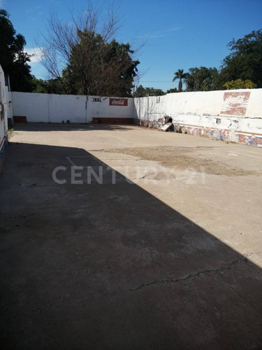 Imagen 14 de 17 de Se Renta Terreno Comercial En Providencia.
