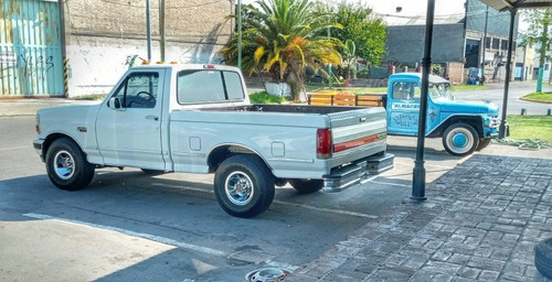 Ford F-100 1994 4.9i