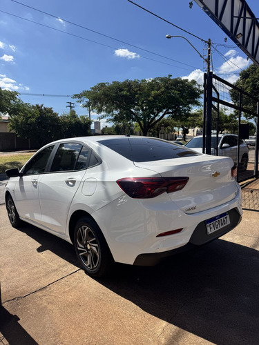 Chevrolet Onix ONIX SEDAN Plus LT 1.0 12V Flex 4p Mec.