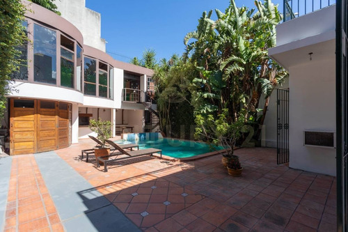 Imagen 2 de 18 de Casa Única En Pocitos Con 3 Dormitorios, Gran Garage Y Hermosa Piscina