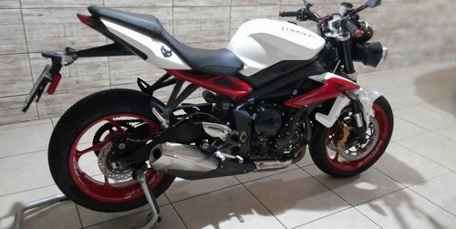 Triumph Street Triple 675r