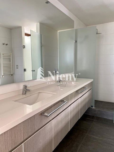 Casa Venta 4 Dor / 5 Baños / Vista / Mayflower
