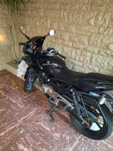 Rouser 220f
