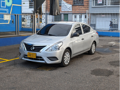 Nissan Versa 1.6 Drive