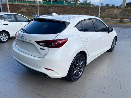 Mazda Mazda 3 2.5 S Grand Touring Hchback At