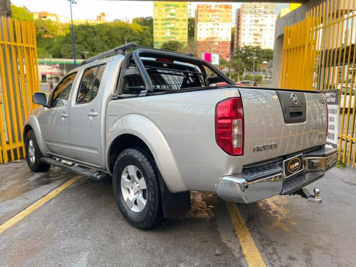 Imagem 7 de 9 de Nissan