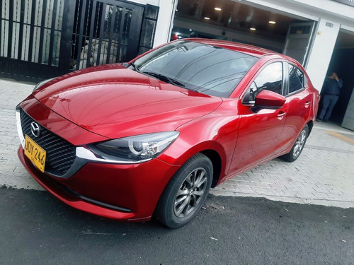 Mazda 2 Sedan 1.5 Touring Sedan