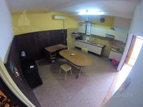 Imagen 16 de 30 de Imbatible! Alto Alberdi Patio Asador Garage X3 Escritura