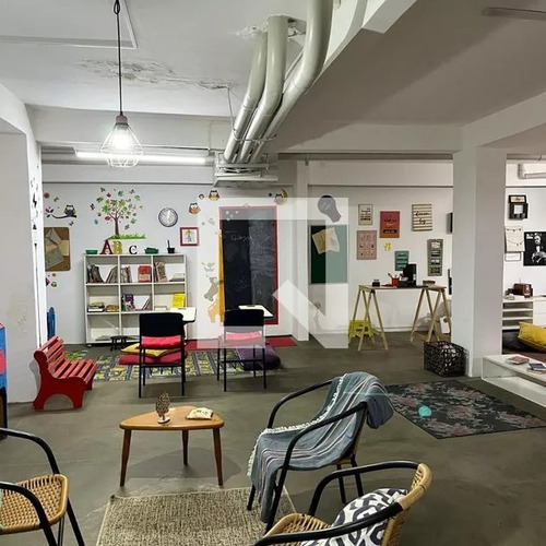 Apartamento Com Excelente Custo - 62m², Primeiro Andar, 3 Quartos, 2 Banheiros, 1 Vaga - Com Sala De Convivência, Bicicletário E $500 Condomínio.