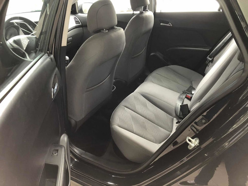 Imagem 11 de 12 de Hyundai Hb20s 2014 1.6 Comfort Plus Flex 4p